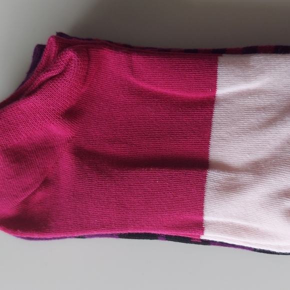 Kate Spade - 3 Pairs of Ankle Socks (New & used) - Picture 5 of 6
